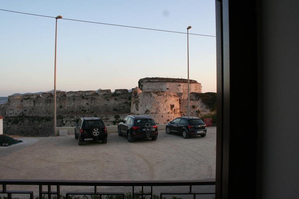 Iliodysi Houses Methoni  Værelse billede